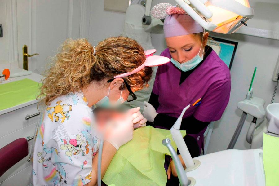 Carnaval dentista en odontopediatría