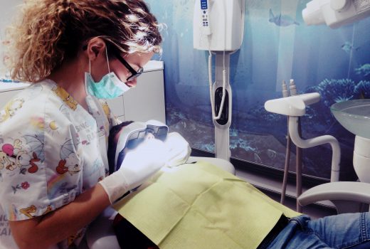 Reducir la ansiedad en el dentista es posible en Clínica Dental Asensio
